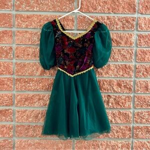 Wolf fording vintage Costume Dress